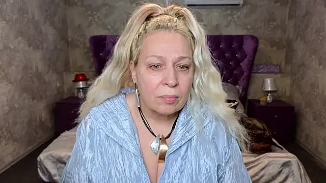 Snapshot of Penelope_Pinky chatting on 01-29-25, 02:00 Penelope Pinky online show from 01-29-25, 02:00