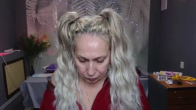 Snapshot of Penelope_Pinky chatting on 01-30-25, 08:21 Penelope Pinky online show from 01-30-25, 08:21