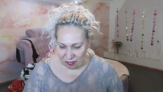 Penelope Pinky online show from 11-03-25, 11:11