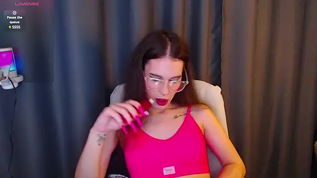 Cassie Bae online show from 03-06-25, 07:43