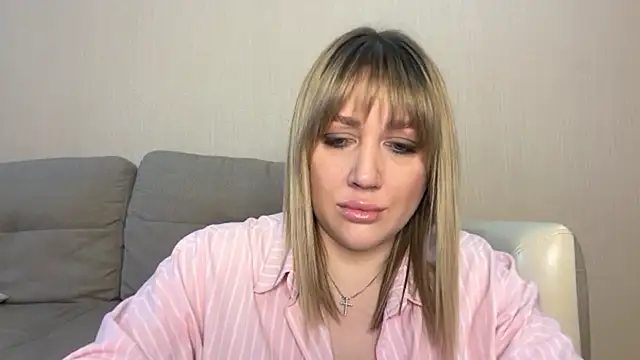 VickyLove047 online show from 04-11-26, 07:45