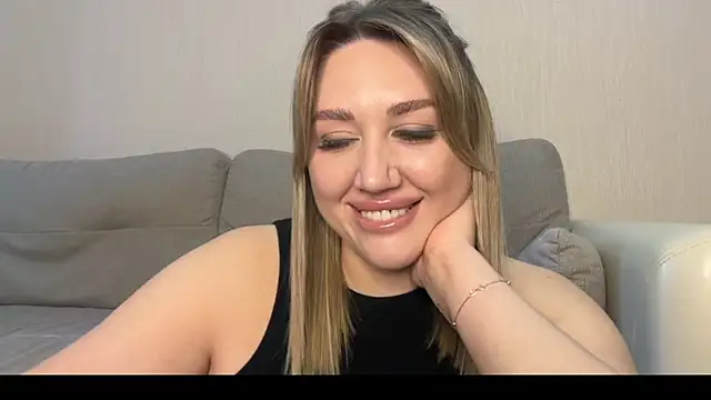 Snapshot of VickyLove047 chatting on 07-12-26, 07:21 VickyLove047 online show from 07-12-26, 07:21