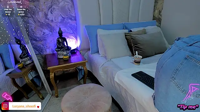 LucyanaSilva online show from 02-11-25, 11:10