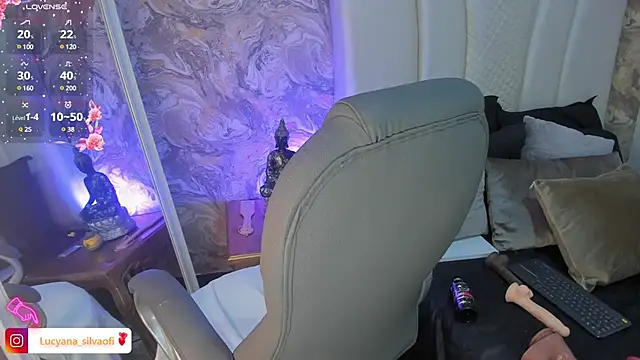 LucyanaSilva online show from 02-21-25, 05:09