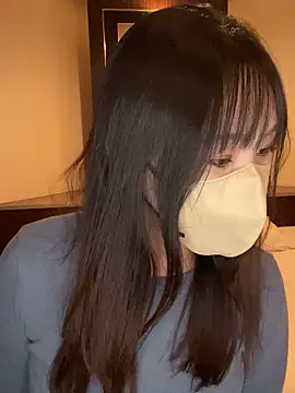 Snapshot of oji_oji123 chatting on 10-28-25, 09:35 oji oji123 online show from 10-28-25, 09:35