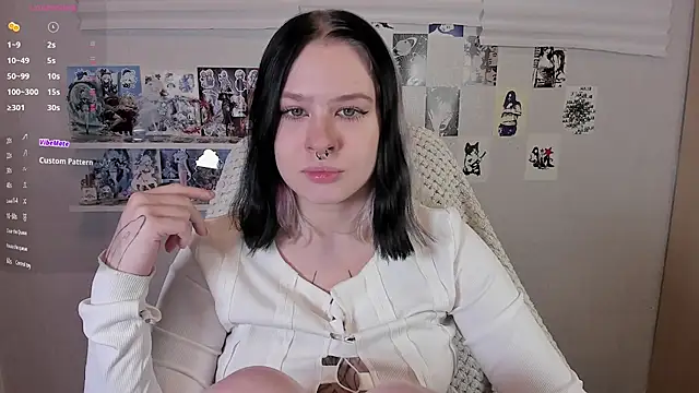 tender kiitty online show from 11-18-25, 03:49