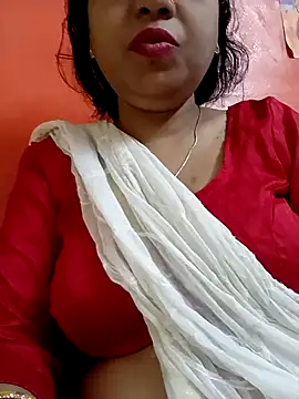 Snapshot of sunita-doll chatting on 10-06-25, 01:47 sunita-doll online show from 10-06-25, 01:47