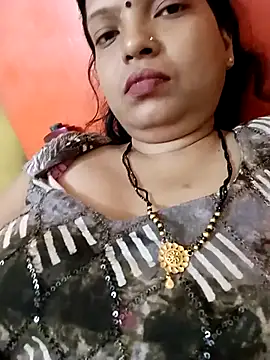 Snapshot of sunita-doll chatting on 10-18-25, 05:46 sunita-doll online show from 10-18-25, 05:46