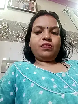 Snapshot of sunita-doll chatting on 10-25-25, 09:06 sunita-doll online show from 10-25-25, 09:06