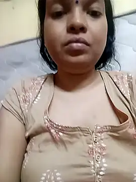 Snapshot of sunita-doll chatting on 11-29-25, 02:53 sunita-doll online show from 11-29-25, 02:53