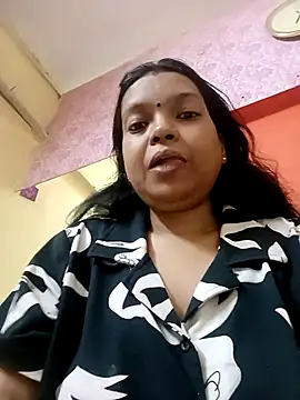 Snapshot of sunita-doll chatting on 12-01-25, 01:32 sunita-doll online show from 12-01-25, 01:32