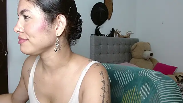 Sexy Lia  online show from 05-20-26, 03:45