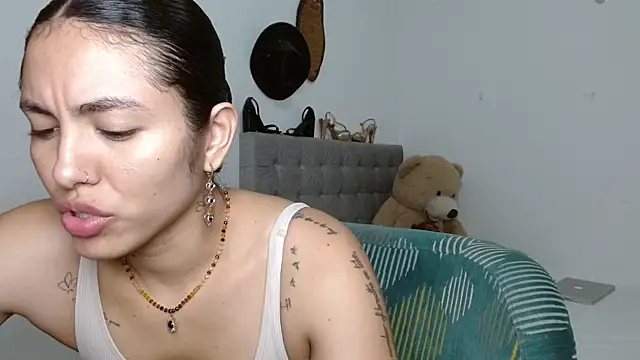 Snapshot of Sexy_Lia_ chatting on 07-29-26, 03:04 Sexy Lia online show from 07-29-26, 03:04