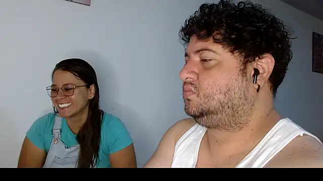 Snapshot of Paloma_Desire chatting on 11-06-25, 01:56 Paloma Desire online show from 11-06-25, 01:56