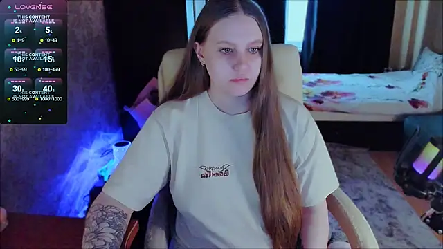 Snapshot of Alice_Dreamgirl_ chatting on 03-14-25, 09:57 Alice Dreamgirl online show from 03-14-25, 09:57