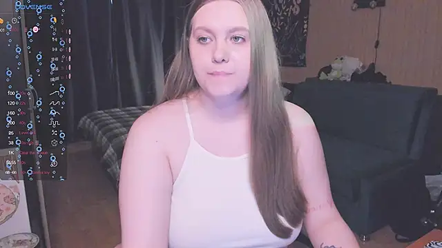 Snapshot of Alice_Dreamgirl_ chatting on 09-28-25, 09:14 Alice Dreamgirl online show from 09-28-25, 09:14