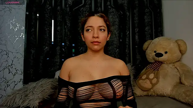 johanafox  online show from 01-30-25, 11:11