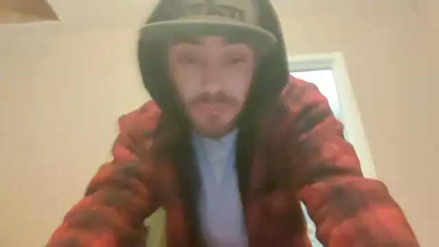 Huntzg23 online show from 12-19-25, 03:46