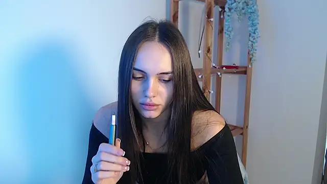 IrinaShayk18 online show from 02-05-25, 09:46