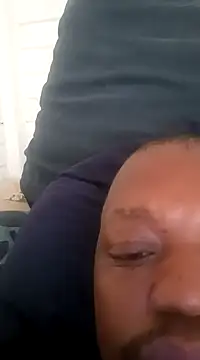 Snapshot of jackheavy09 chatting on 12-18-24, 05:15 jackheavy09 online show from 12-18-24, 05:15