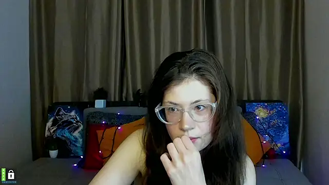 Snapshot of Alicia_redfollow chatting on 02-12-25, 12:37 Alicia redfollow online show from 02-12-25, 12:37