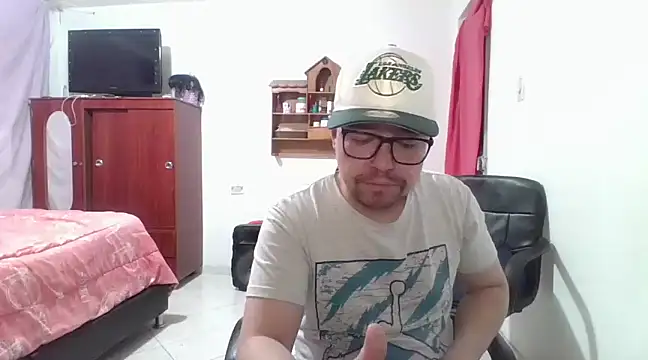 pecadodulce123 online show from 02-01-25, 02:47