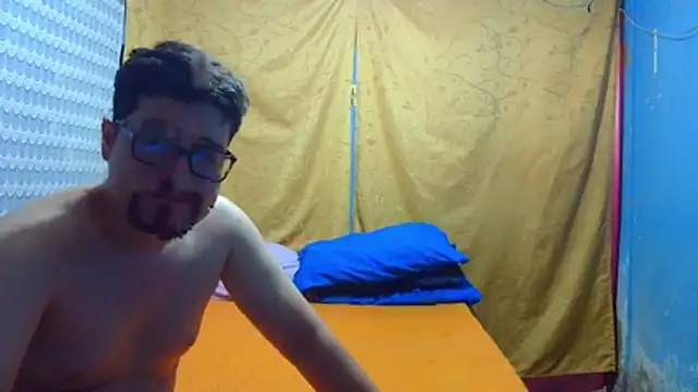 Snapshot of pecadodulce123 chatting on 06-04-26, 06:36 pecadodulce123 online show from 06-04-26, 06:36