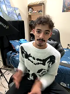 Snapshot of twink_latino5 chatting on 11-17-25, 03:12 twink latino5 online show from 11-17-25, 03:12