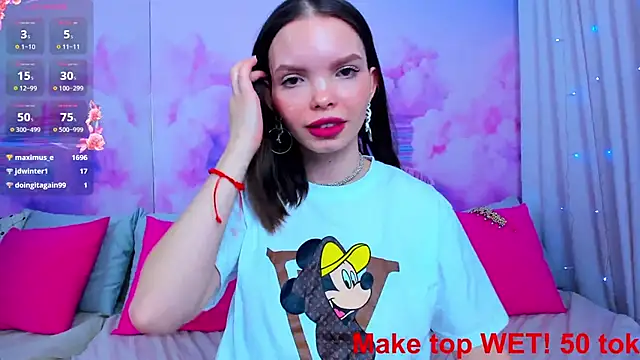 Curvy Dynamite  online show from 01-25-25, 07:17