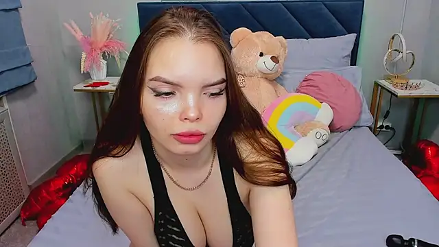 Curvy Dynamite  online show from 04-21-26, 01:18