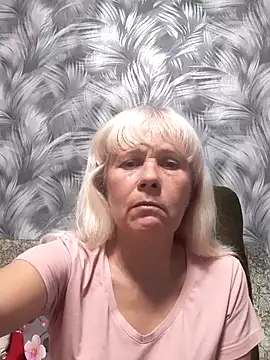 sakura blonde online show from 11-11-25, 08:09