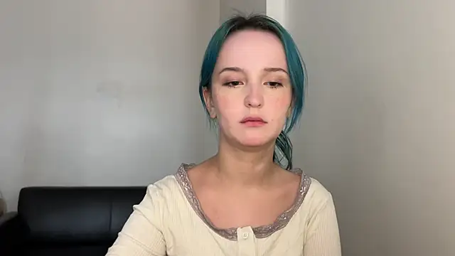 bumble bee online show from 12-29-24, 09:39