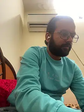 Arsh Loves Luv online show from 12-19-24, 08:13