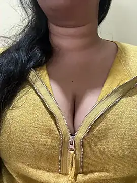 Snapshot of Akhi_Akshaya chatting on 01-23-25, 05:31 Akhi Akshaya online show from 01-23-25, 05:31