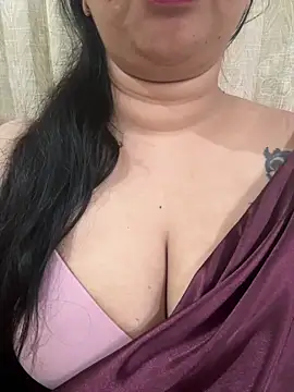 Snapshot of Akhi_Akshaya chatting on 01-24-25, 05:42 Akhi Akshaya online show from 01-24-25, 05:42