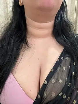 Snapshot of Akhi_Akshaya chatting on 01-25-25, 12:06 Akhi Akshaya online show from 01-25-25, 12:06