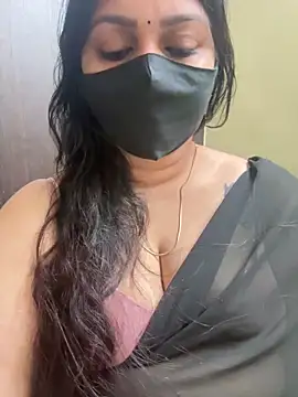 Snapshot of Akhi_Akshaya chatting on 03-08-25, 01:47 Akhi Akshaya online show from 03-08-25, 01:47