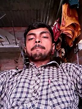 Suraj223kumar online show from 09-19-25, 01:40