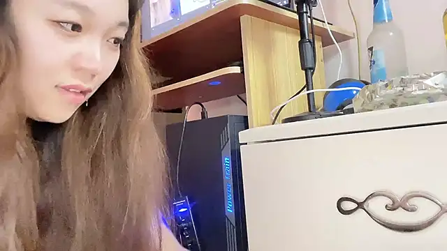 Z30966903S online show from 03-16-25, 01:06