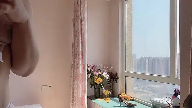 Z30966903S online show from 03-22-25, 06:00