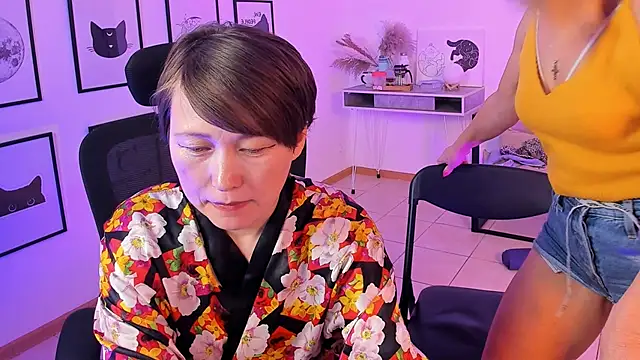 RosalindaFortuna online show from 02-11-25, 02:02