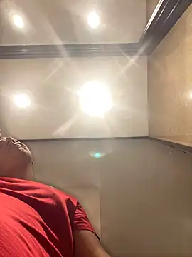 SecretlyDD online show from 02-23-25, 12:27