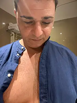 SecretlyDD online show from 02-25-25, 12:34