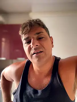 SecretlyDD online show from 09-12-25, 07:19