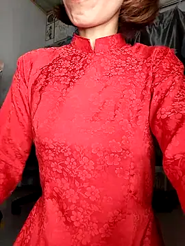 Lucy limon online show from 02-15-26, 07:43