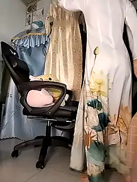 Lucy limon online show from 03-06-26, 02:19