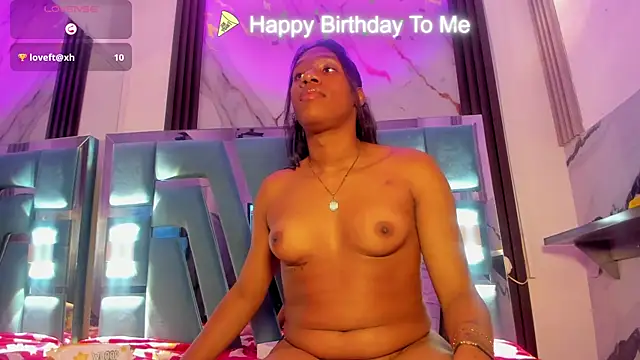 amber diior online show from 05-26-26, 06:04