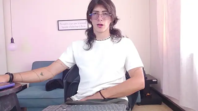 andreey50 online show from 02-15-25, 08:11