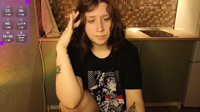 Snapshot of whatamarrie chatting on 01-14-25, 06:17 whatamarrie online show from 01-14-25, 06:17