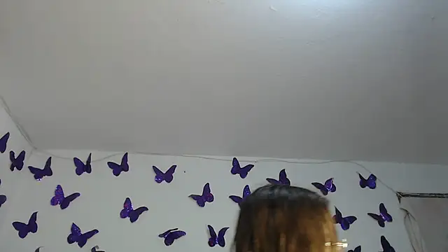 Anny Fox- online show from 11-19-25, 03:06